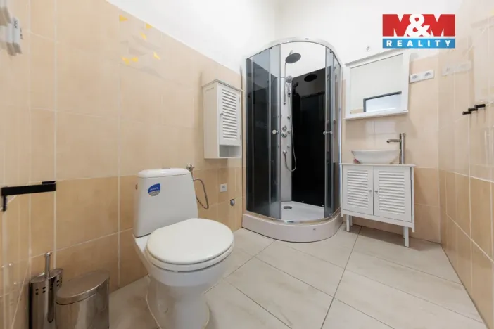 Prodej činžovního domu, Hroznětín, Mlýnská, 327 m2