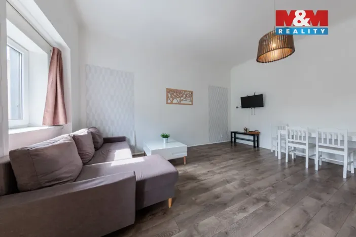 Prodej činžovního domu, Hroznětín, Mlýnská, 327 m2