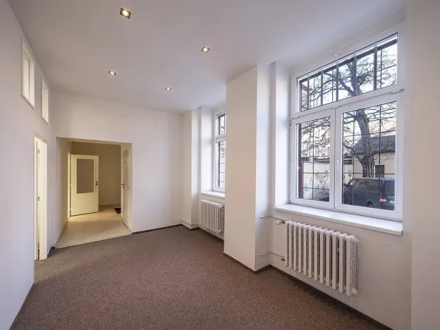 Pronájem kanceláře, Praha - Vysočany, Pod pekárnami, 78 m2