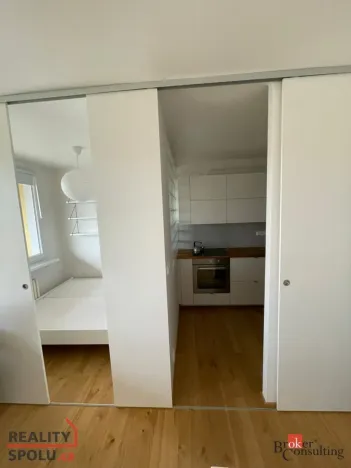 Pronájem bytu 1+1, Praha - Bohnice, Katovická, 56 m2