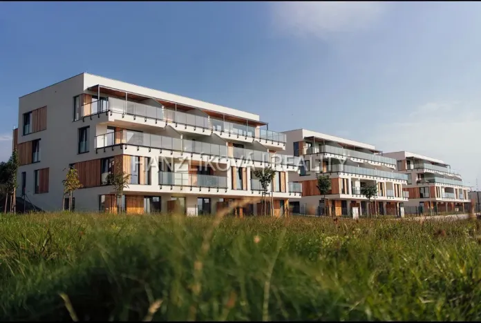 Pronájem bytu 3+kk, Hluboká nad Vltavou, Potoční, 83 m2