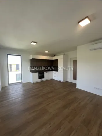 Pronájem bytu 3+kk, Hluboká nad Vltavou, Potoční, 83 m2