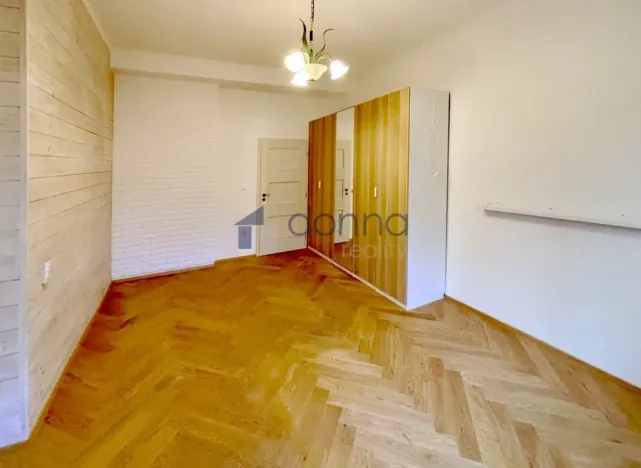 Pronájem bytu 2+1, Praha, Musílkova, 70 m2