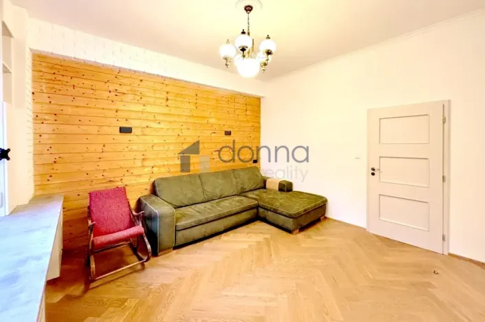 Pronájem bytu 2+1, Praha, Musílkova, 70 m2