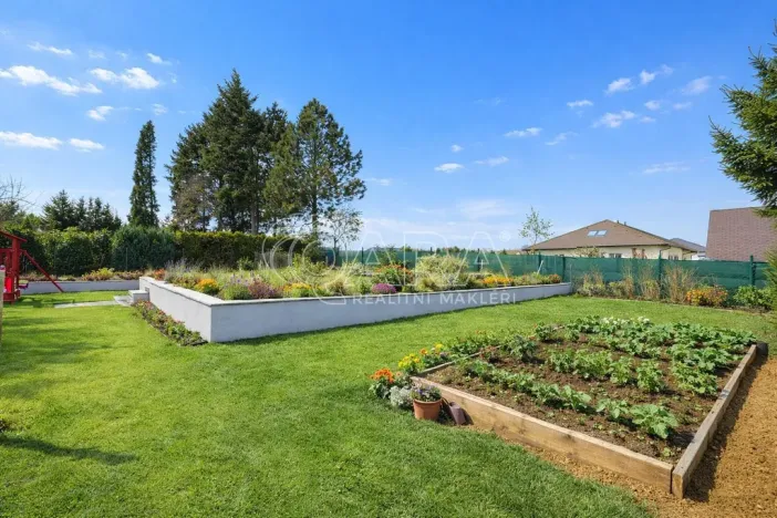 Prodej vícegeneračního domu, Velké Popovice - Brtnice, Na Dlaskově, 486 m2