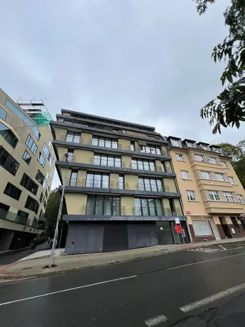 Prodej bytu 3+kk, Karlovy Vary, Pražská silnice, 102 m2