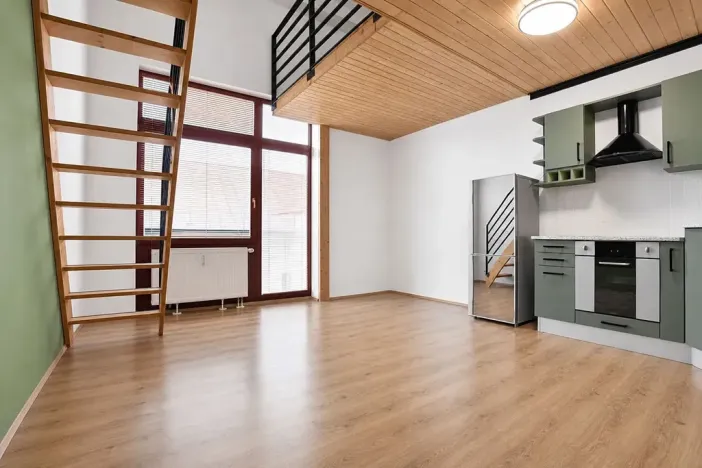 Pronájem bytu 2+kk, Praha - Libeň, Novákových, 45 m2