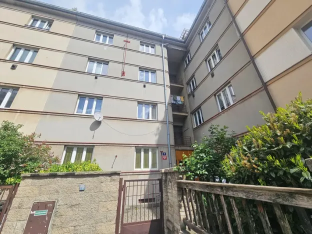 Pronájem bytu 1+kk, Praha - Nusle, V zálomu, 28 m2