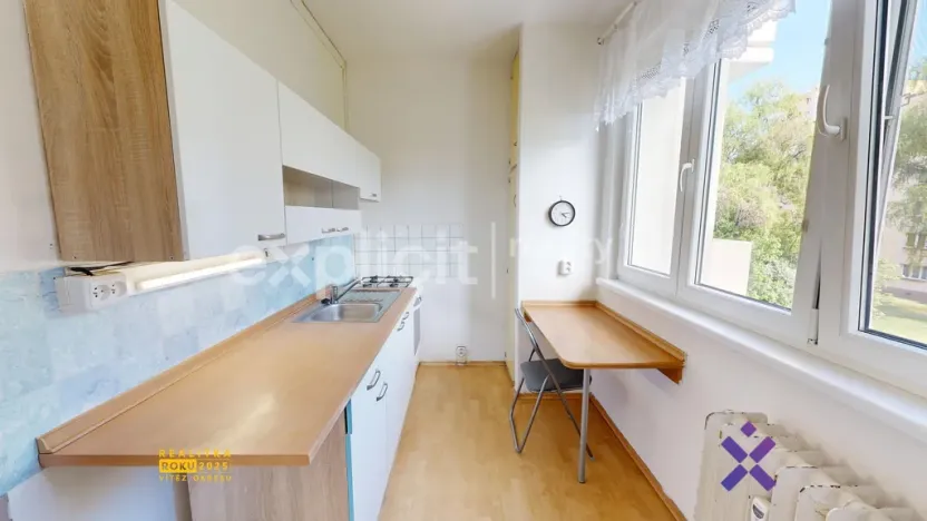 Pronájem bytu 1+1, Zlín - Malenovice, Husova, 32 m2