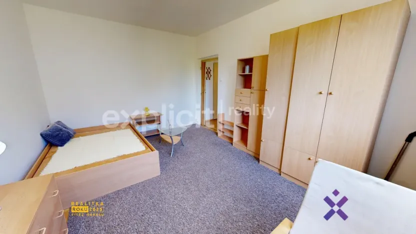 Pronájem bytu 1+1, Zlín - Malenovice, Husova, 32 m2