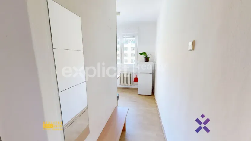 Pronájem bytu 1+1, Zlín - Malenovice, Husova, 32 m2