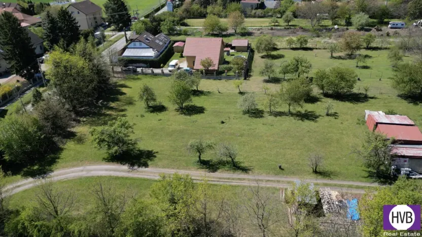 Prodej pozemku pro bydlení, Bašť, Hlavní, 731 m2