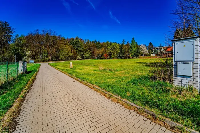 Prodej pozemku pro bydlení, Sulice, Lesní, 1956 m2