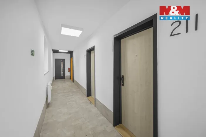 Pronájem bytu 1+kk, Praha - Vysočany, U Lidového domu, 17 m2