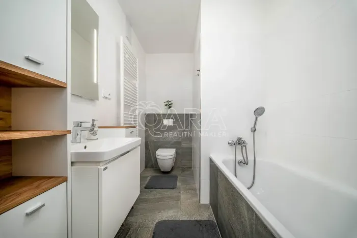 Prodej bytu 2+kk, Praha - Košíře, Vrchlického, 49 m2