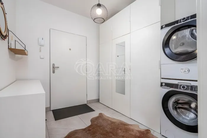 Prodej bytu 2+kk, Praha - Košíře, Vrchlického, 49 m2