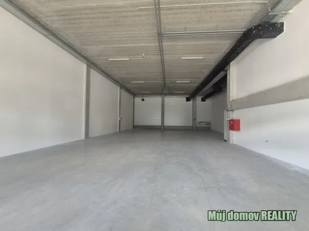Pronájem skladu, Praha - Hostivař, 550 m2