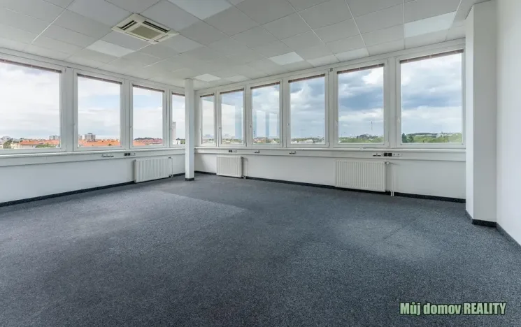 Pronájem kanceláře, Praha - Strašnice, V olšinách, 50 m2