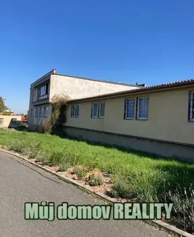 Prodej skladu, Světice, V Zahradách, 1100 m2