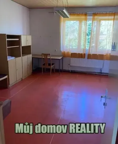Prodej skladu, Světice, V Zahradách, 1100 m2