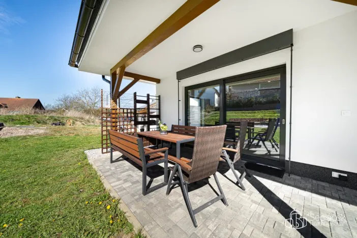 Prodej rodinného domu, Šabina, 182 m2
