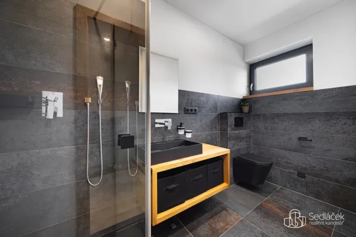 Prodej rodinného domu, Šabina, 182 m2