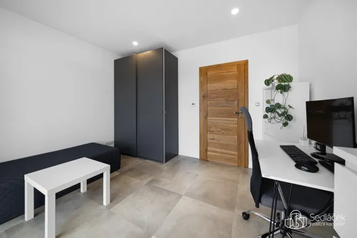 Prodej rodinného domu, Šabina, 182 m2