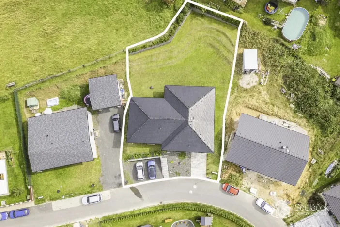 Prodej rodinného domu, Šabina, 182 m2