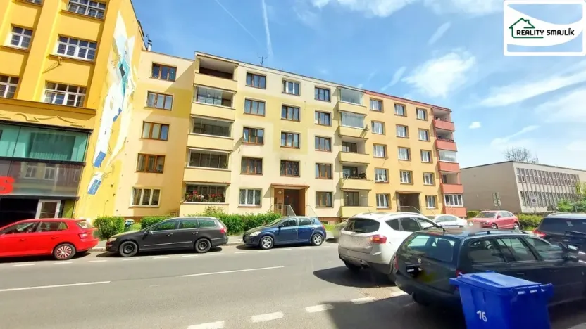 Pronájem bytu 2+1, Cheb, Valdštejnova, 60 m2