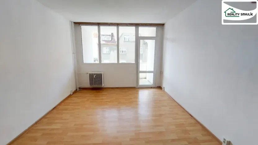 Pronájem bytu 2+1, Cheb, Valdštejnova, 60 m2