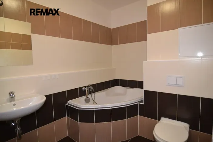 Pronájem bytu 2+kk, Praha - Hlubočepy, Miloše Havla, 48 m2