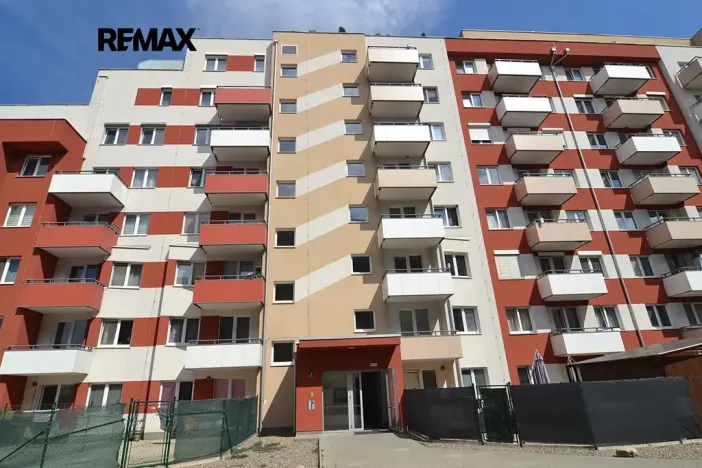 Pronájem bytu 2+kk, Praha - Hlubočepy, Miloše Havla, 48 m2