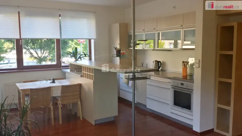 Prodej bytu 1+kk, Praha - Ďáblice, Hořínecká, 48 m2