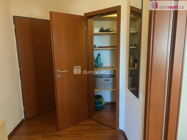 Prodej bytu 1+kk, Praha - Ďáblice, Hořínecká, 48 m2
