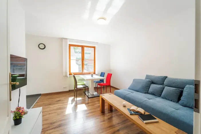 Prodej bytu 2+kk, Mikulov, Husova, 50 m2