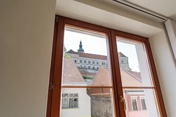 Prodej bytu 2+kk, Mikulov, Husova, 50 m2