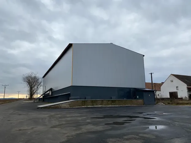 Pronájem obchodního prostoru, Cheb, 1126 m2
