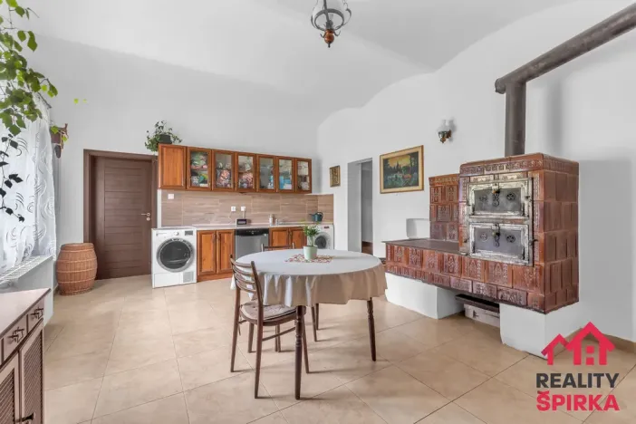 Prodej rodinného domu, Kamenná Horka, 405 m2