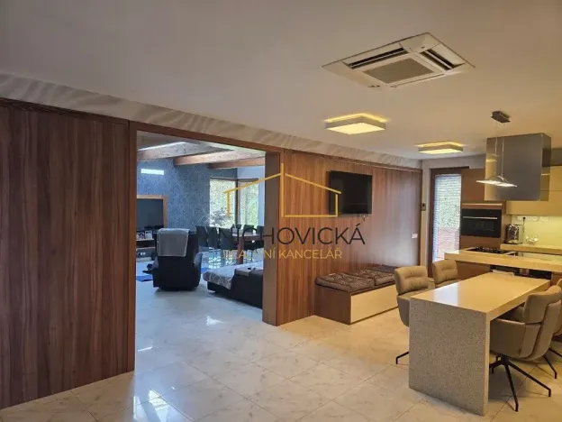 Prodej rodinného domu, Praha - Kolovraty, V Tehovičkách, 521 m2