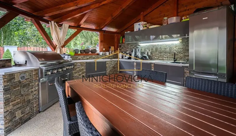 Prodej rodinného domu, Praha - Kolovraty, V Tehovičkách, 521 m2