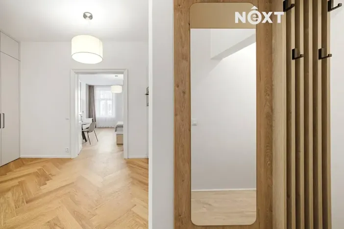 Pronájem bytu 2+kk, Praha - Vinohrady, Velehradská, 44 m2
