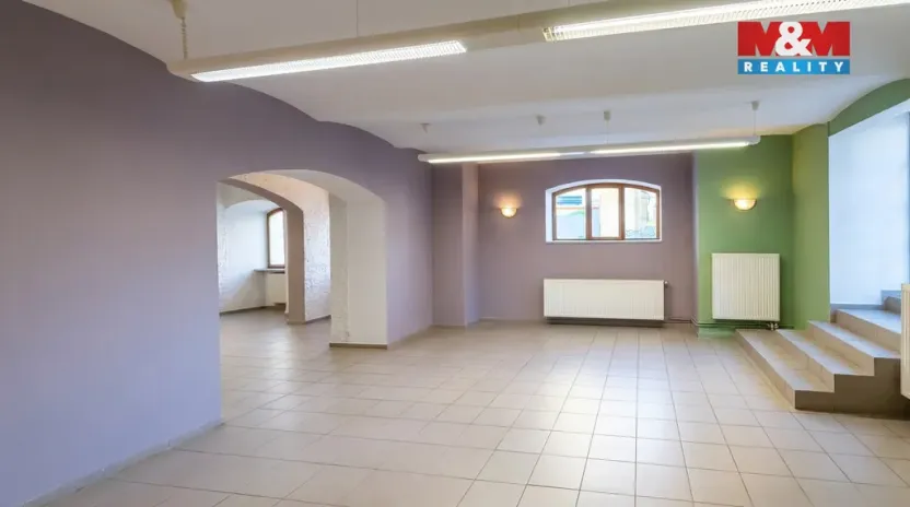 Pronájem obchodního prostoru, Litomyšl - Litomyšl-Město, Braunerovo nám., 102 m2