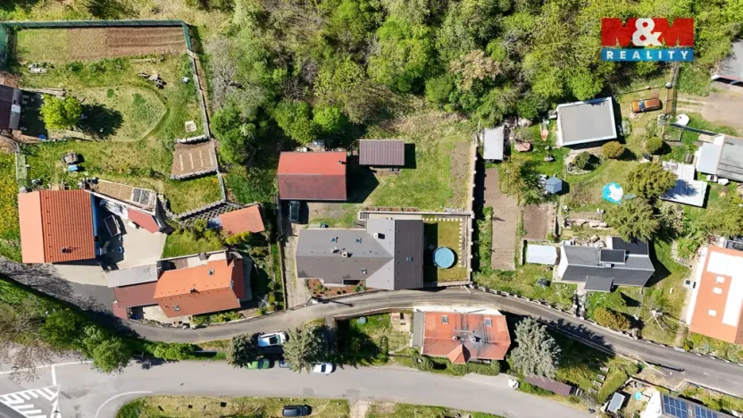 Prodej rodinného domu, Korozluky, 200 m2
