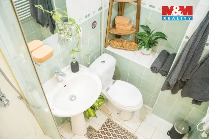 Pronájem bytu 1+1, Praha - Smíchov, Na Celné, 35 m2