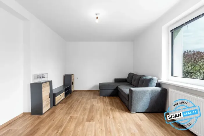 Prodej bytu 3+1, Březová, 77 m2