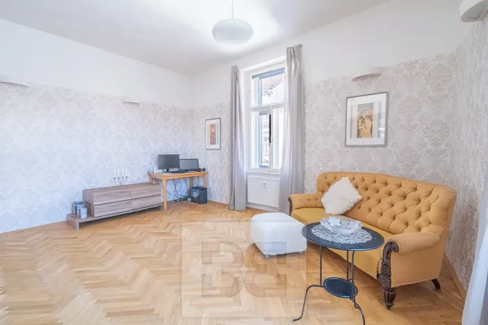 Pronájem bytu 2+kk, Praha - Smíchov, V lesíčku, 54 m2