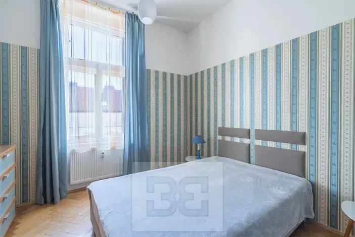 Pronájem bytu 2+kk, Praha - Smíchov, V lesíčku, 54 m2