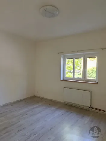 Pronájem bytu 2+kk, Praha - Modřany, U Modřanské školy, 51 m2