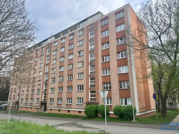 Pronájem bytu 2+1, Kadaň, Chomutovská, 53 m2