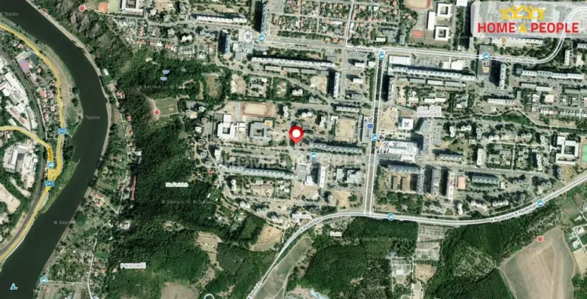 Pronájem bytu 1+kk, Praha - Troja, Svídnická, 34 m2